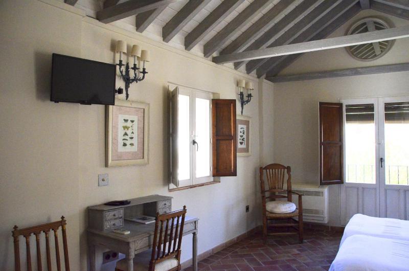 Apartment with Garden View image 4