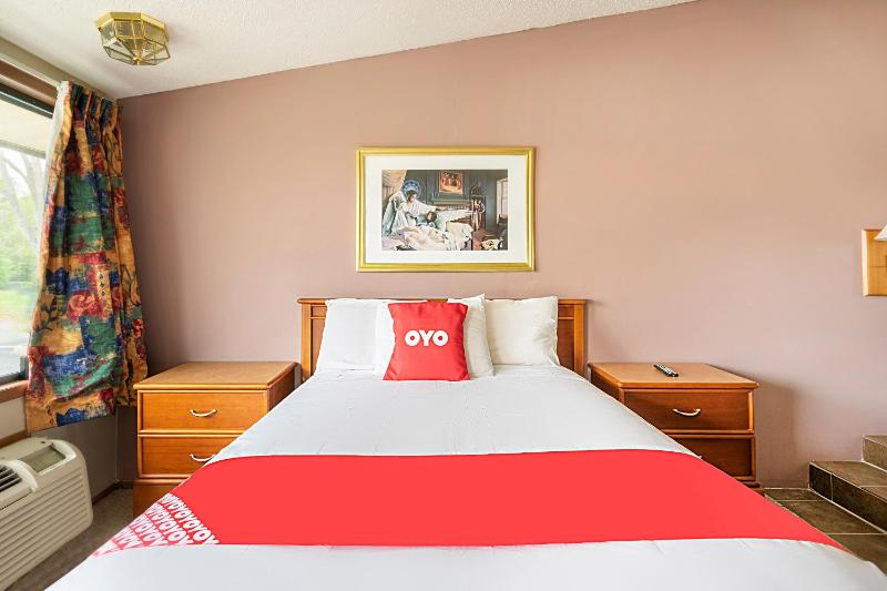 One-Bedroom Suite image 1