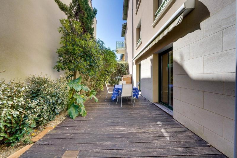 Appartement Jammes : 5 Personnes Terrasse Parking Proche Plage