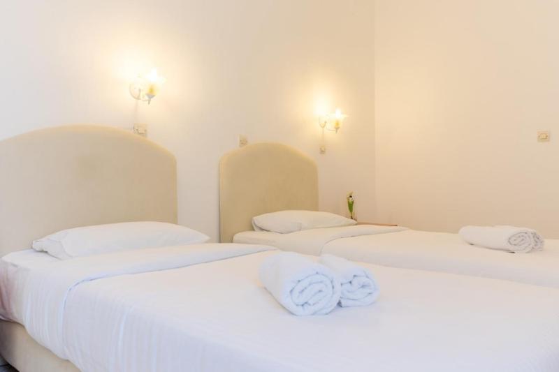 Double or Twin Room image 1