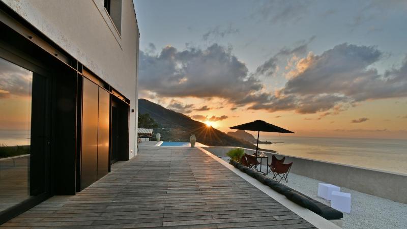 Villa Luna 8 by Massimo Villas - image 27