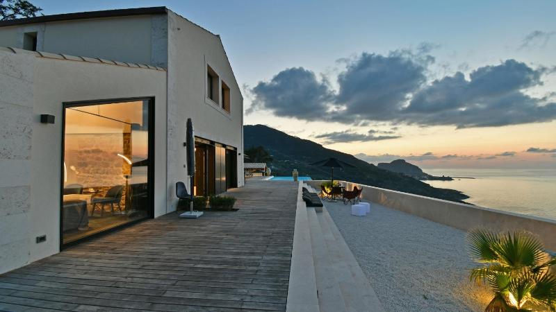 Villa Luna 8 by Massimo Villas - image 28