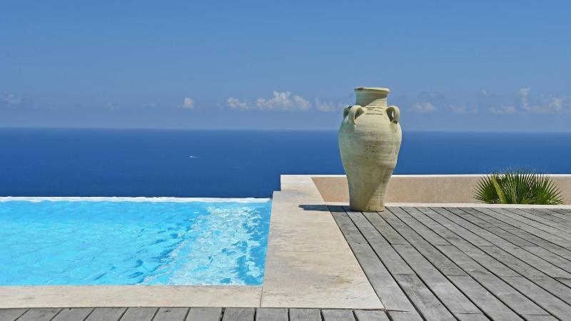 Villa Luna 8 by Massimo Villas - image 6