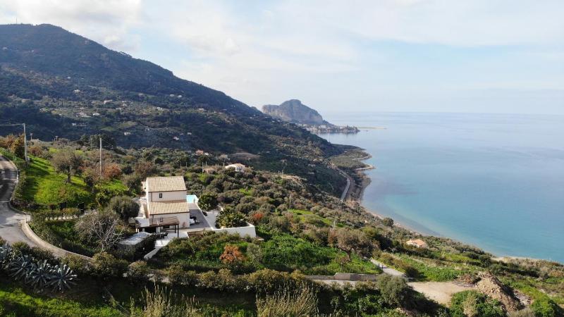 Villa Luna 8 by Massimo Villas - image 13