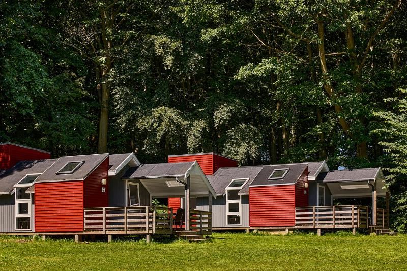 Standard Cottage with Bunkbeds in the Living Room and Private Bathroom (6 Adults) image 1