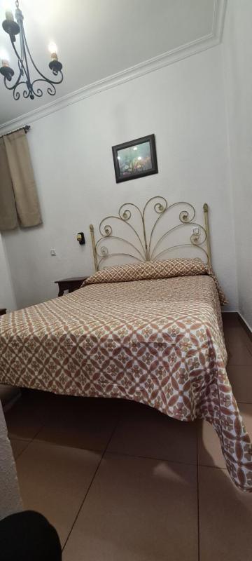 Economy Double or Twin Room image 1