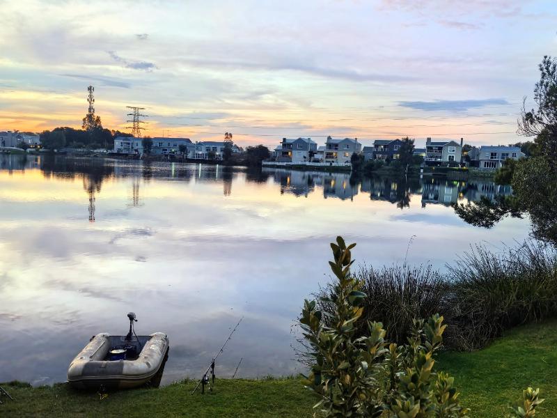 Your Perfect Escape with Breathtaking Lake Views - image 13