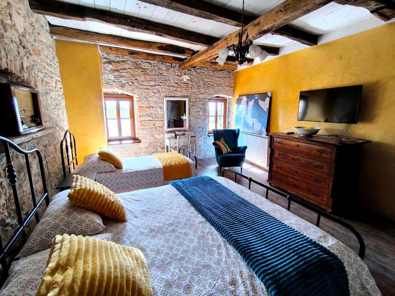Nine-Bedroom Villa with Private Pool image 2