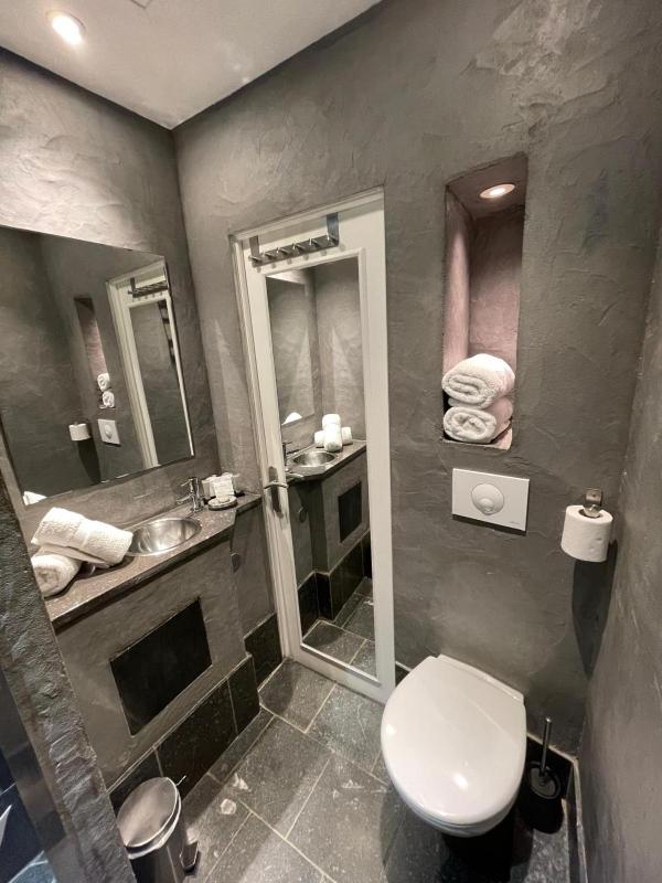Superior Double Room image 1