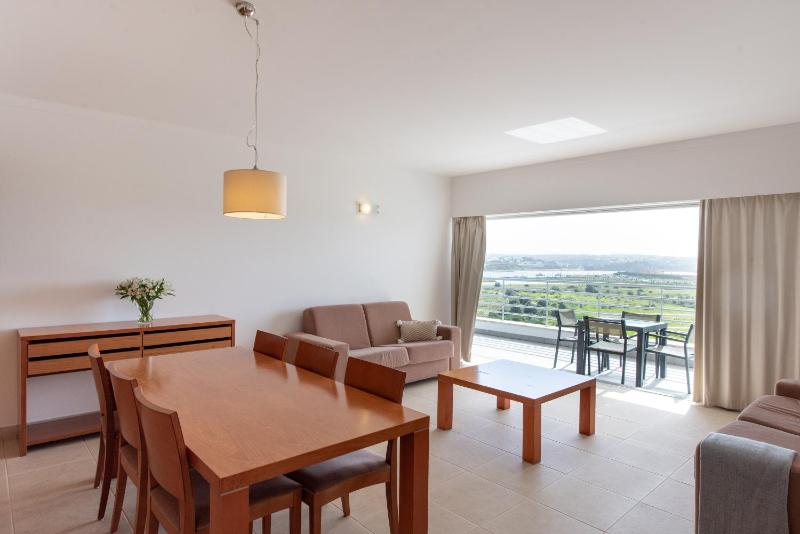Superior Family Apartment image 4