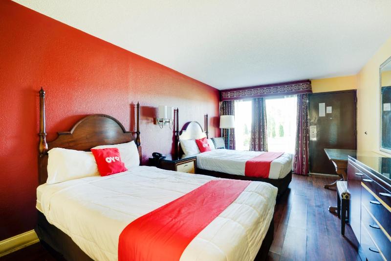 2 Full Bed image 1