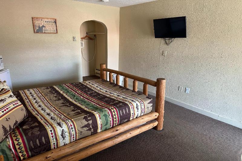 King Room image 4