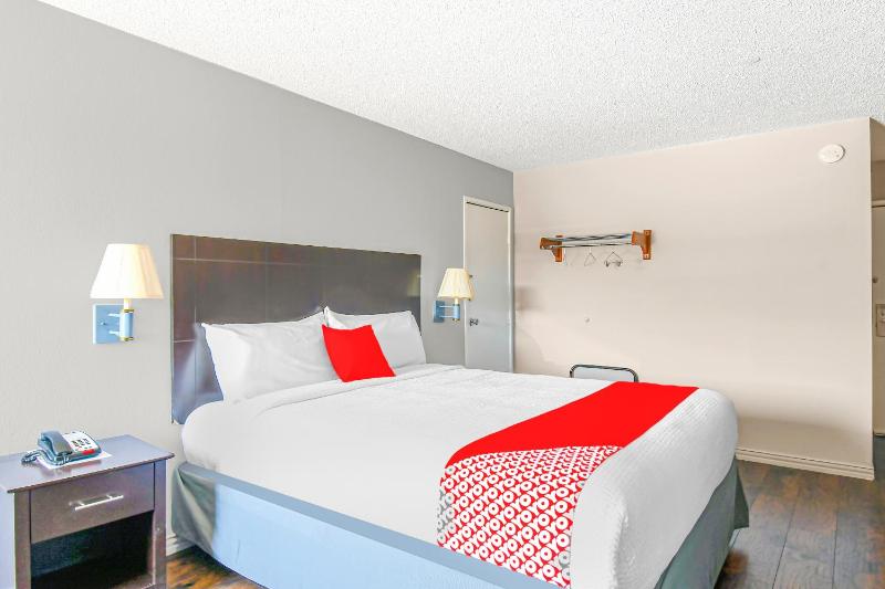 King Room - Disability Access image 4