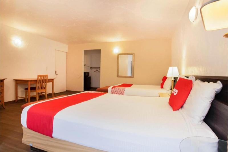 OYO Waterfront Hotel- Cape Coral Fort Myers FL - image 15
