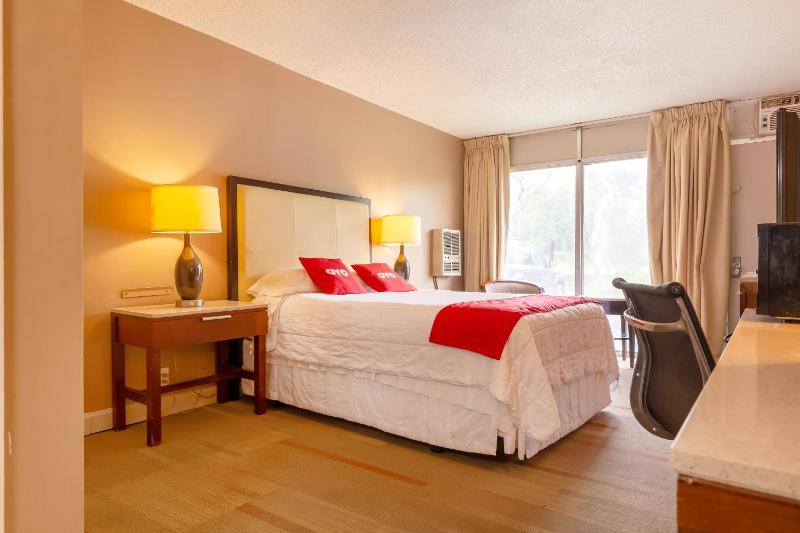 King Room image 4