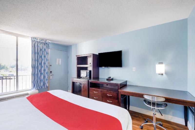 King Room image 4