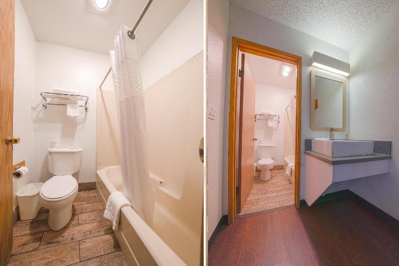Premium King Bed with Kitchenette image 3