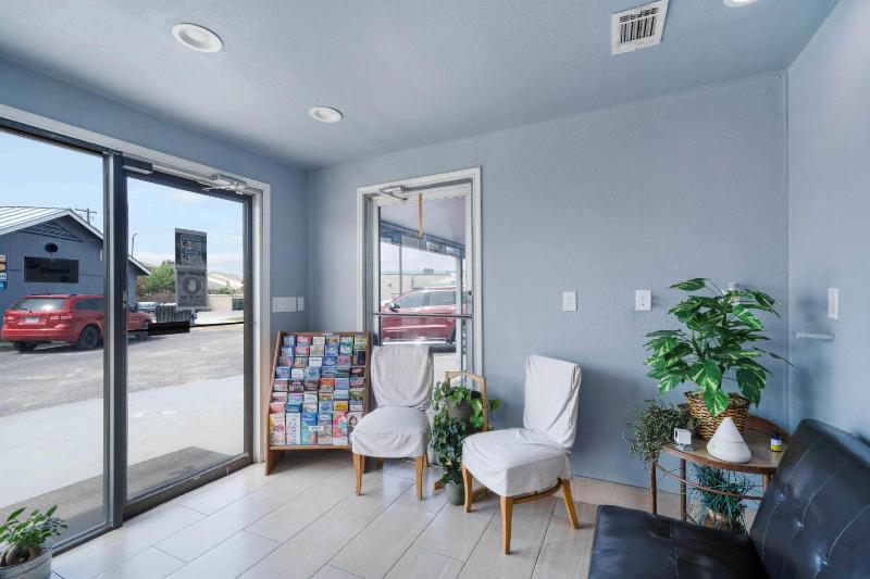 OYO Hotel Rockport- Bay View - image 13