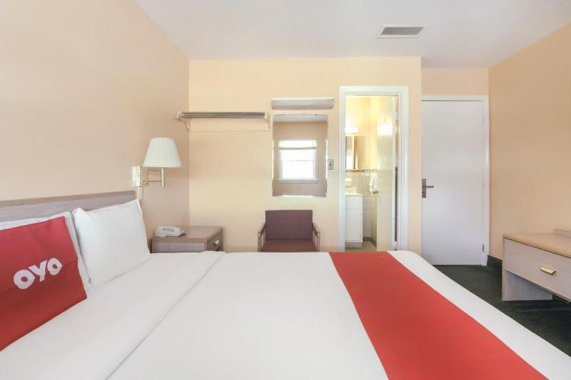 King Room image 4