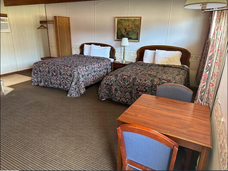 2 Queen Bed image 1