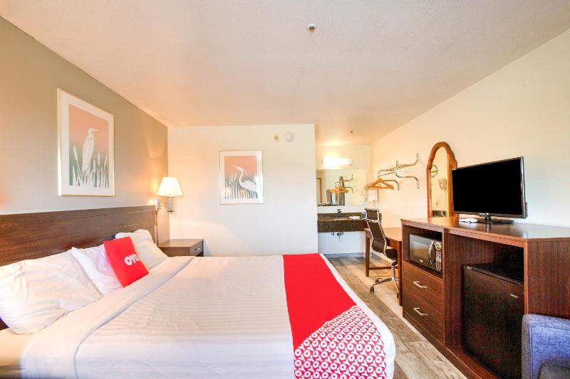 King Room image 3