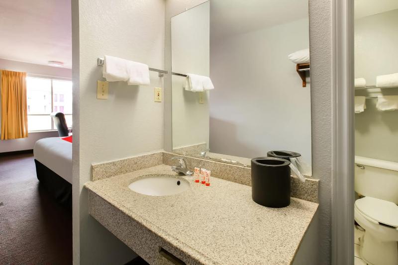 King Room image 3