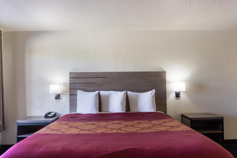 Premium King Bed image 4