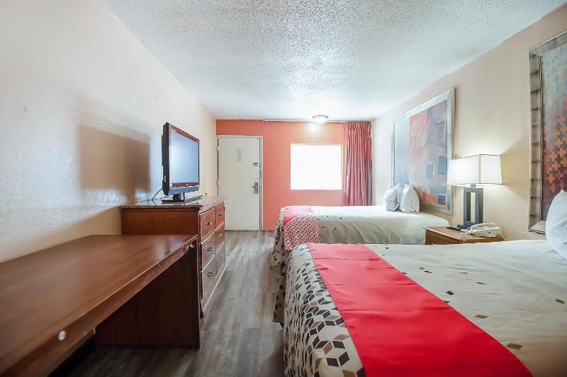 Premium 2 Queen Bed image 2
