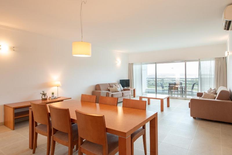 Deluxe Family Apartment image 4