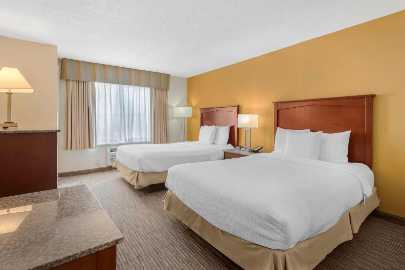 Best Western Executive Inn & Suites - image 20