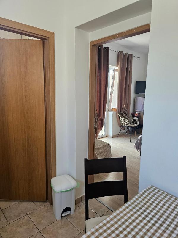 One-Bedroom Apartment with Terrace and Sea View image 4