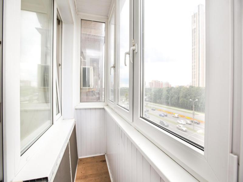 Apartment image 3