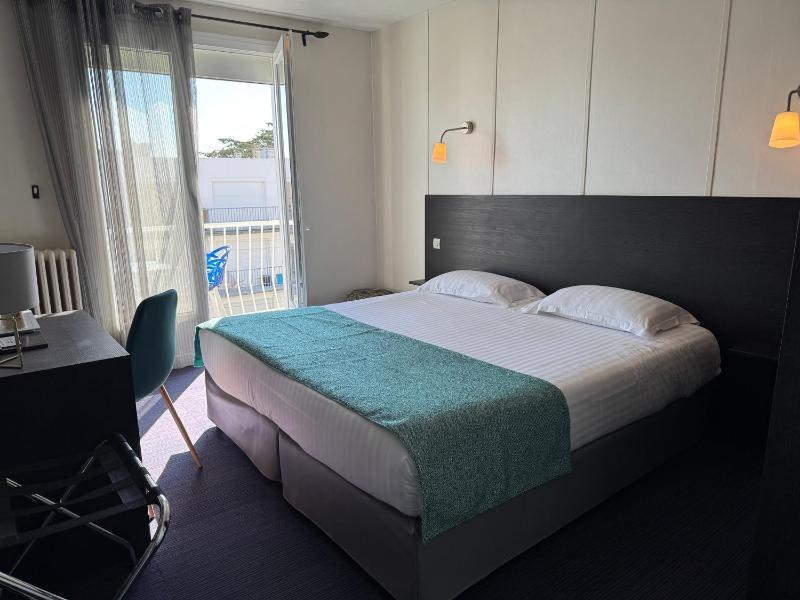Hôtel Calme Des Pins & Spa - image 2