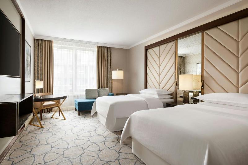 Premium Guest room, Club lounge access, 2 Twin/Single Bed(s), High floor image 1