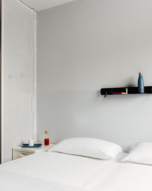 Double Room image 3