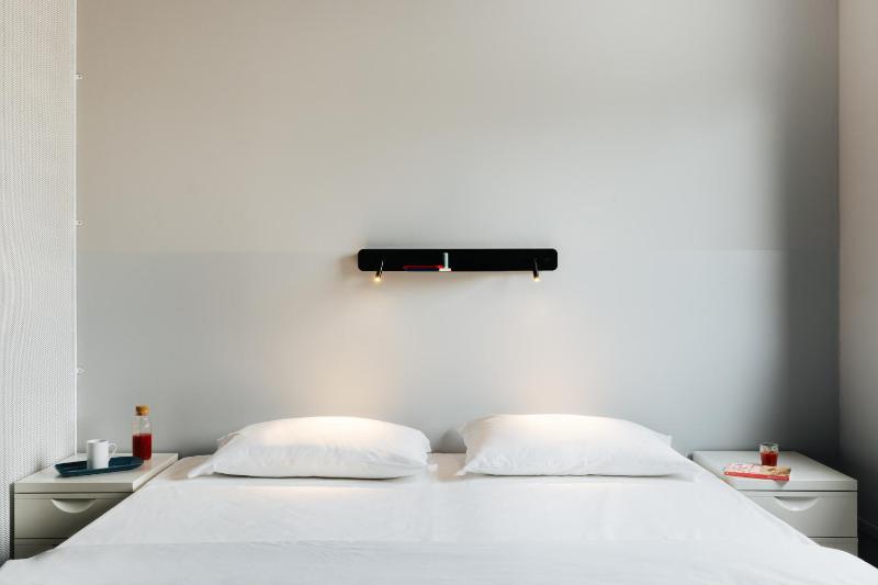 Double Room image 1