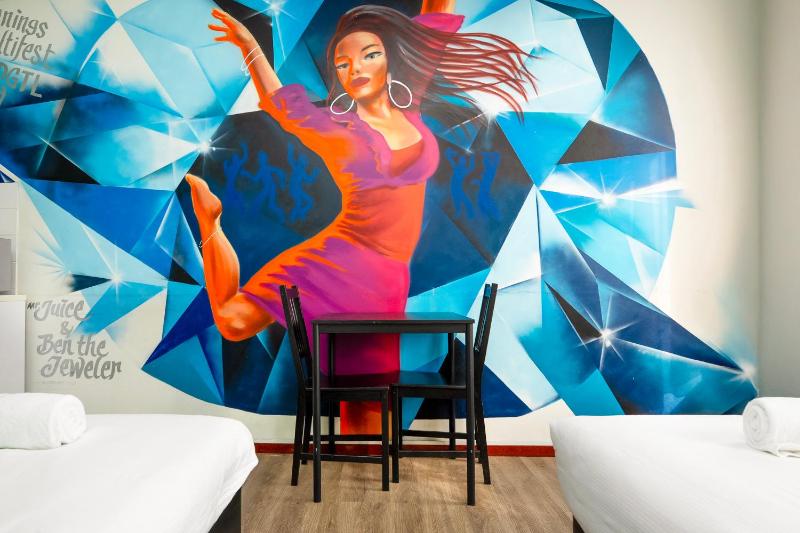 Budget Twin Studio with Private External Bathroom image 4