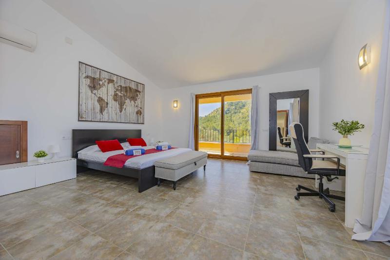 Villa Es Garrover - image 42
