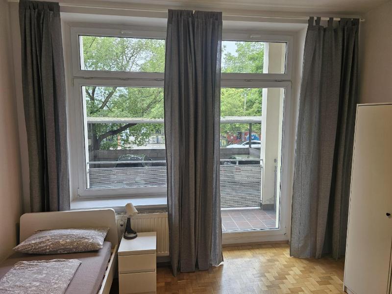Leipzig Innenstadt-Süden - Wohnungen & Studios teilweise mit Aufzug - image 14