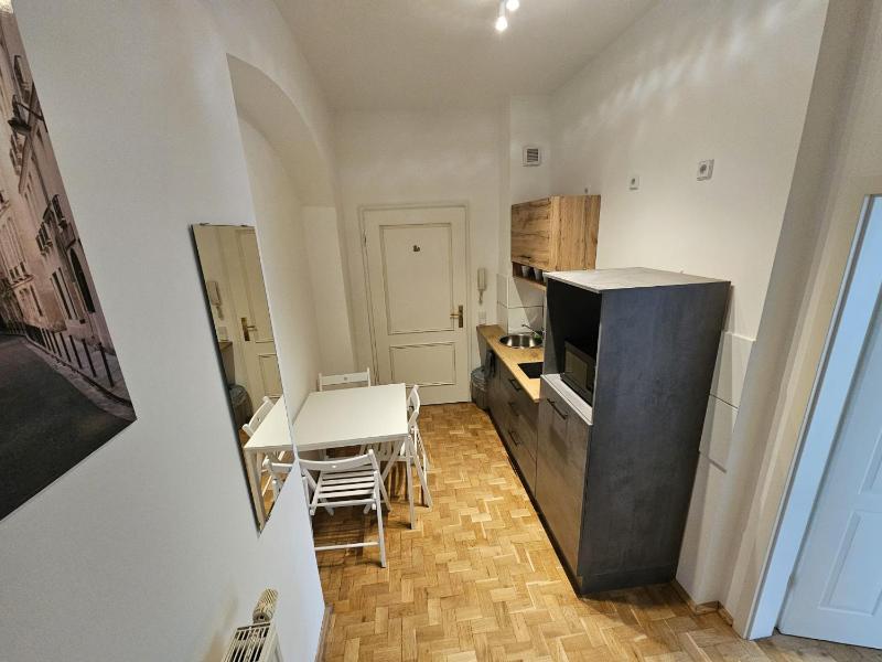 Leipzig Innenstadt-Süden - Wohnungen & Studios teilweise mit Aufzug - image 10