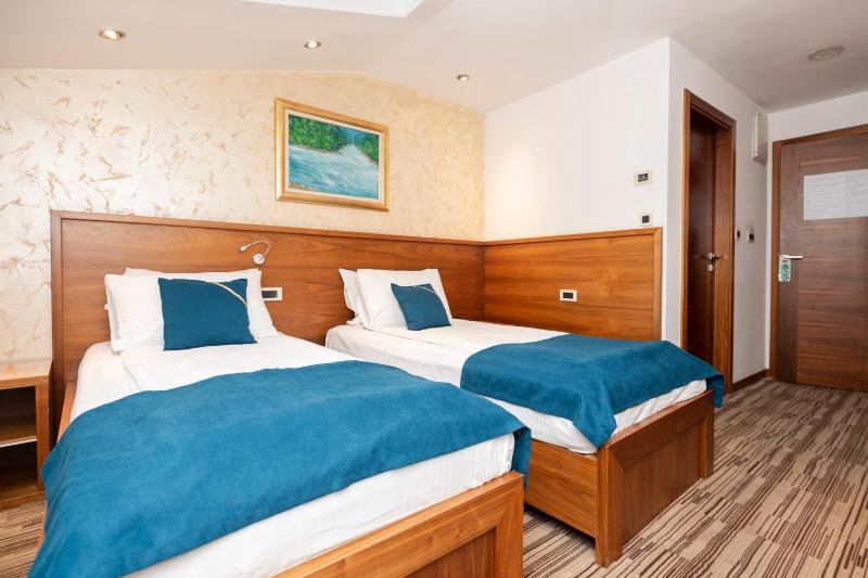Hotel Bistrik City Center - image 3