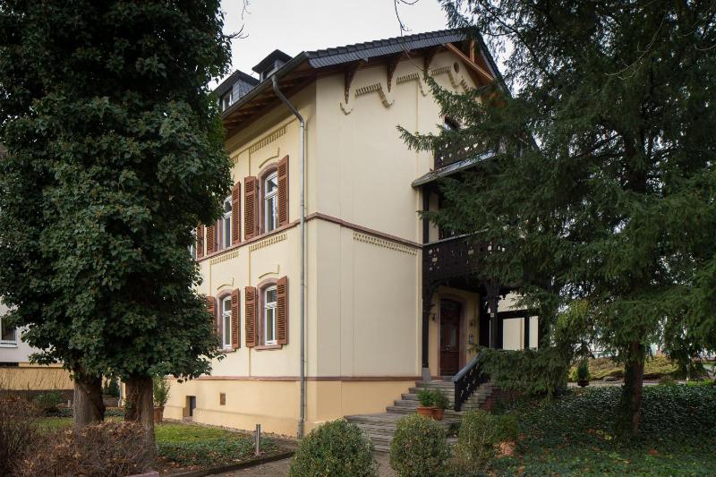 One-Bedroom Apartment image 1