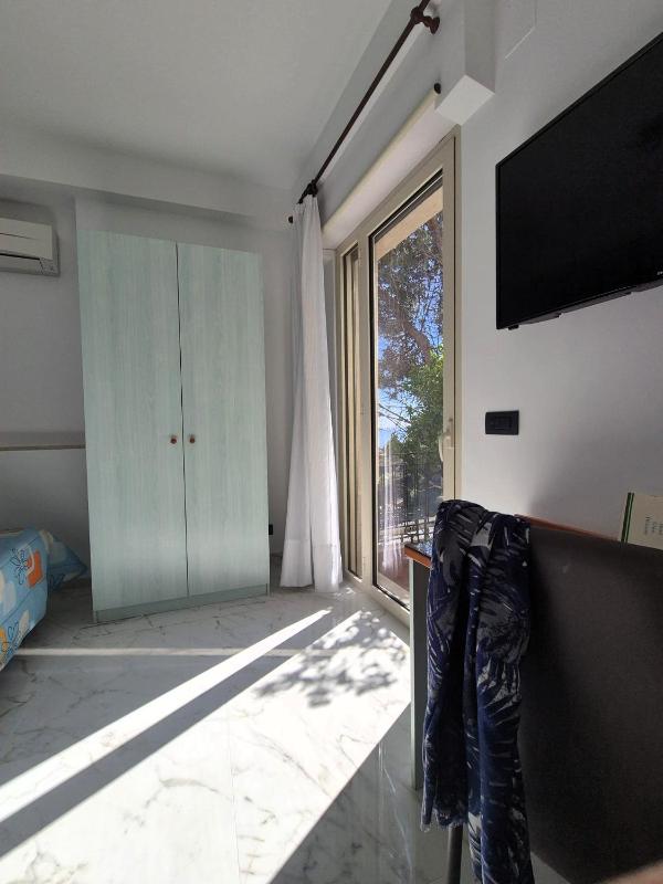 Double or Twin Room image 2