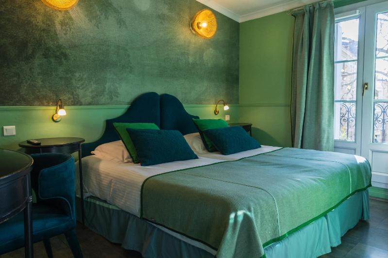 Comfort Double Room image 3