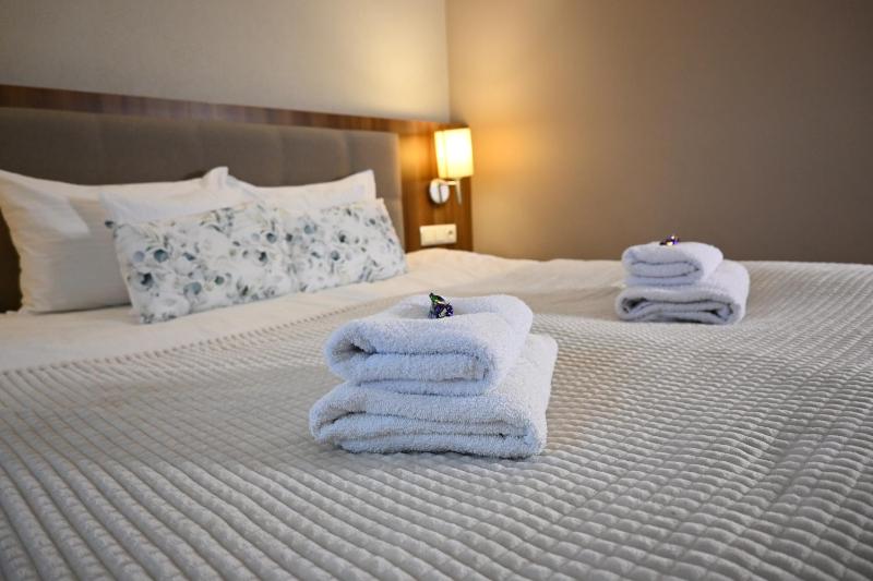 Economy Quadruple Room image 4
