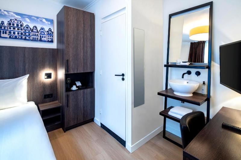 Hotel Nes Amsterdam - image 4