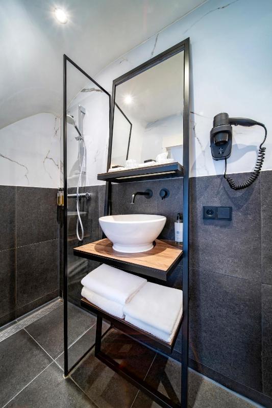 Hotel Nes Amsterdam - image 5