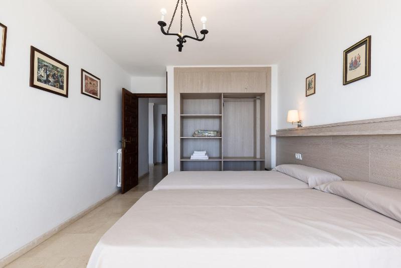 Rentalmar Bahia Palace - image 46