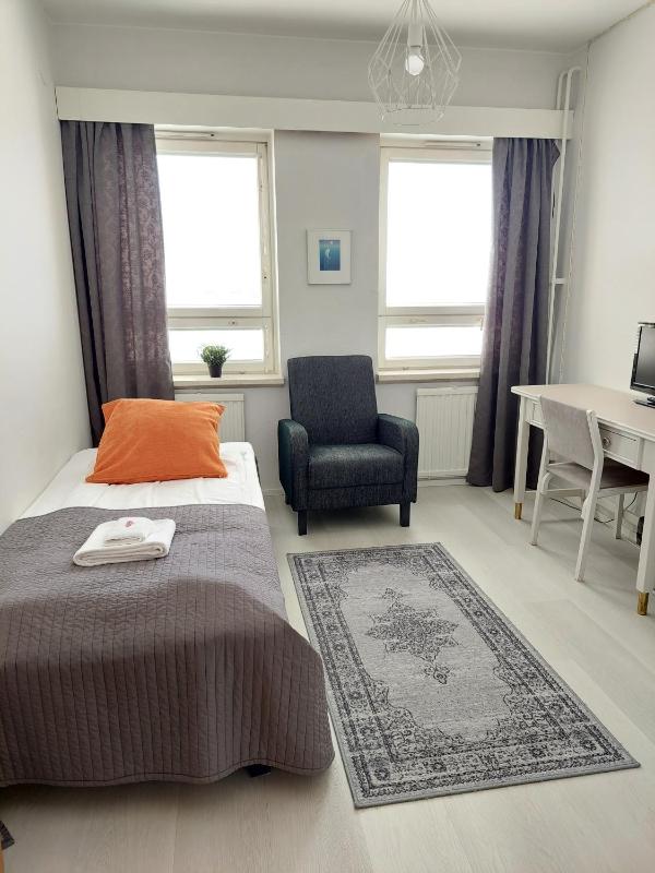 Single Room image 3