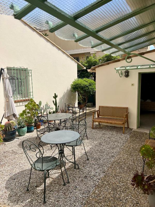 Double Room with Terrace image 2